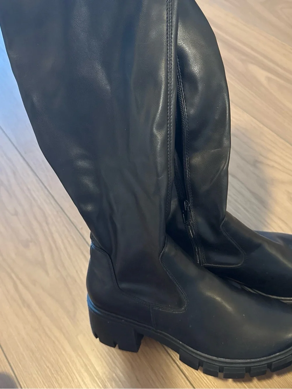 Black Chunky Lug Knee-High Boots - Women's Fashion Riding Style